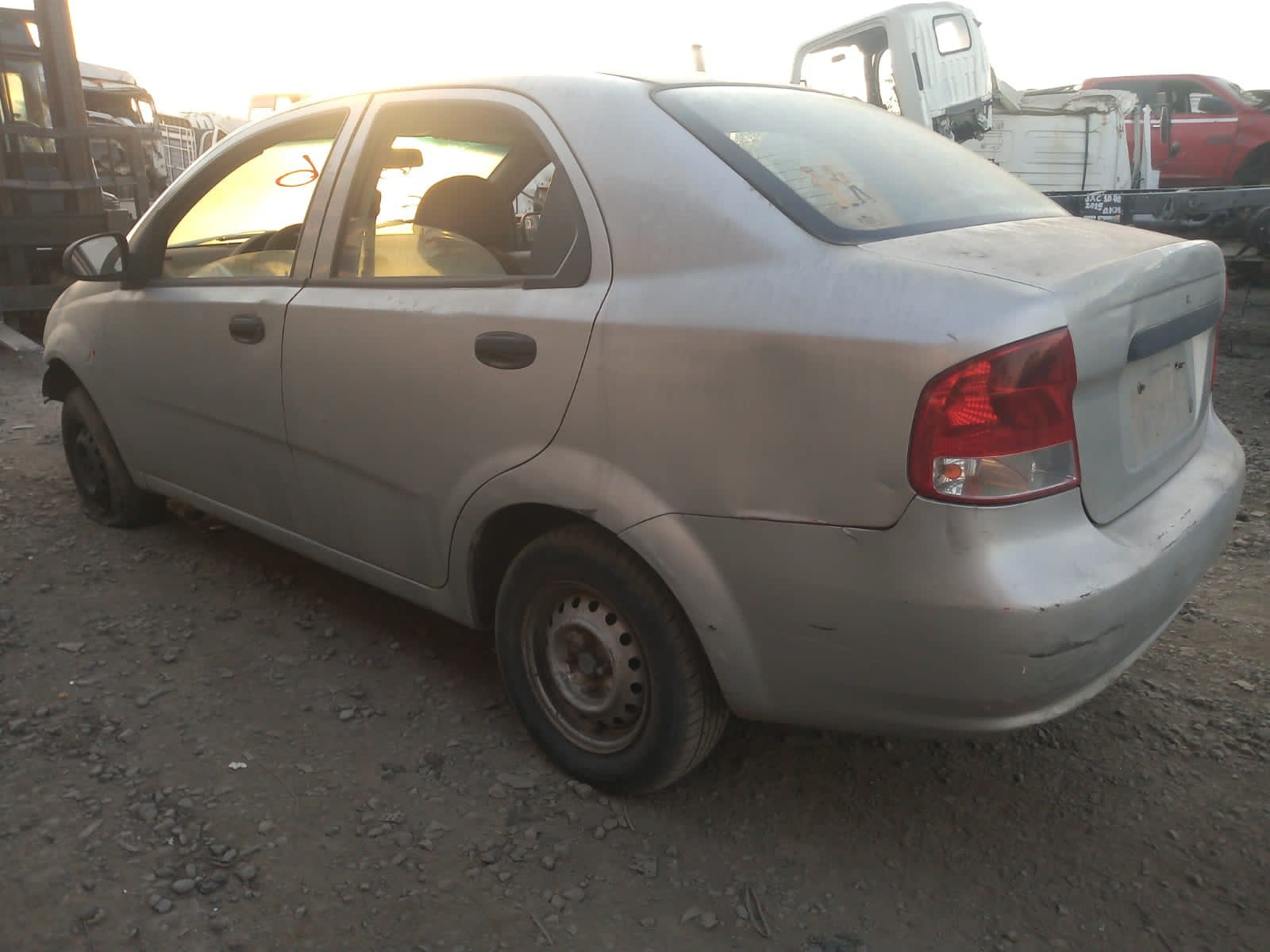  Chevrolet AVEO 2006    EN DESARME